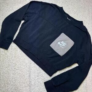 Nike Heritage Crewneck Pocket Fleece Sweatshirt Black SMALL